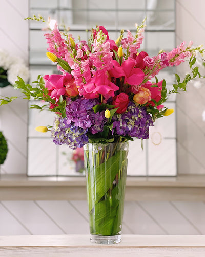 Bold & Beautiful - La Vie en Rose Company